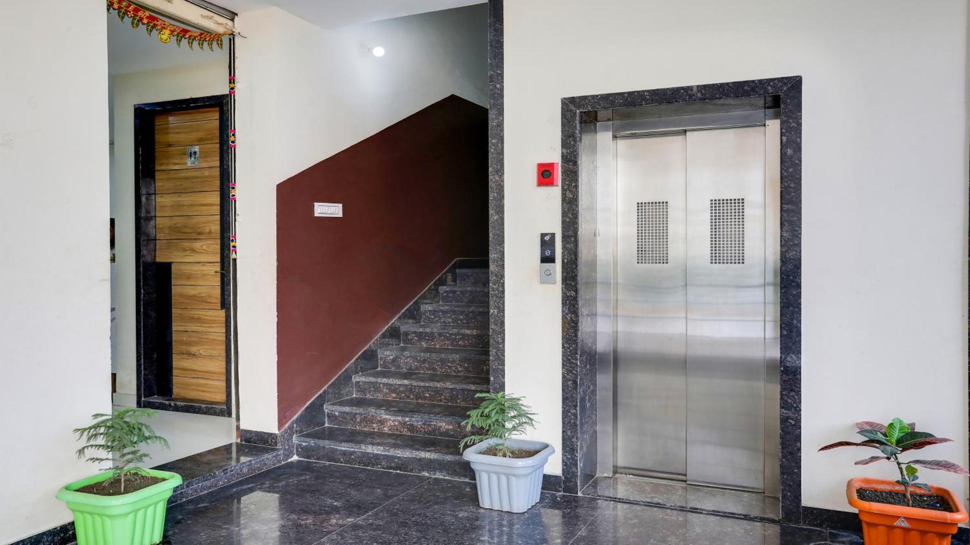 Fabhotel Mansarovar Inn Rāipur Buitenkant foto